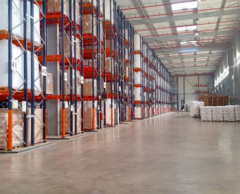 Entrepôt de la base logistique Stock + à Niort, Deux-Sèvres, Nouvelle-Aquitaine, France - Vue intérieure 8 Entrepôt de la base logistique Stock + à Niort, Deux-Sèvres, Nouvelle-Aquitaine, France - Vue intérieure 8